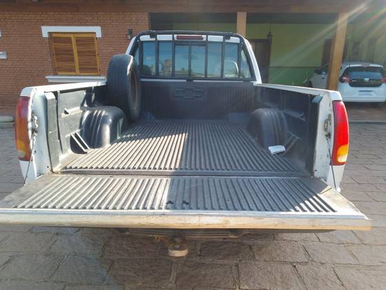 CHEVROLET SILVERADO 4.1 STD 4X2 CS 18V DIESEL 2P MANUAL